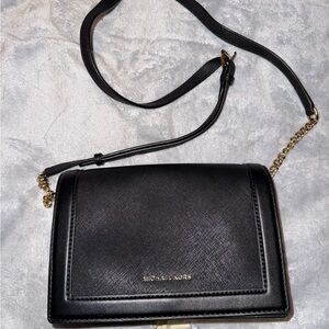 Michael Kors Elegant Black Crossbody Bag